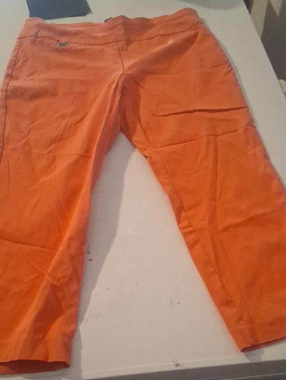 Alfani Orange Pull On Cropped Pants Tummy Control Stretch Capri Size 8 - Picture 6 of 7